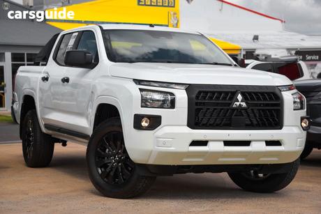 White 2025 Mitsubishi Triton Double Cab Pick Up Glx-R