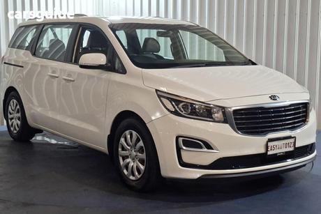 White 2019 Kia Carnival Wagon S