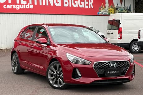 Red 2017 Hyundai I30 Hatchback Sr