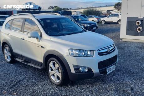 White 2011 Holden Captiva Wagon 7 Lx (4X4)