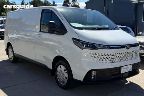 White 2024 LDV Edeliver 7 Commercial F