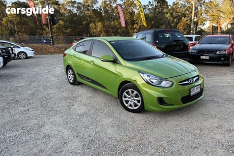 2013 Hyundai Accent Sedan Active