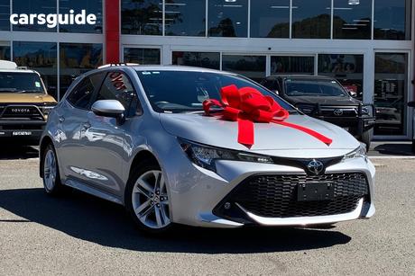 Silver 2020 Toyota Corolla Hatchback Sx