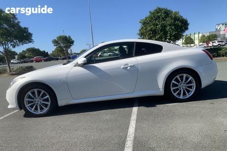White 2012 Nissan Skyline Coupe 370GT
