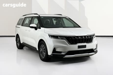 White 2023 Kia Carnival Wagon S