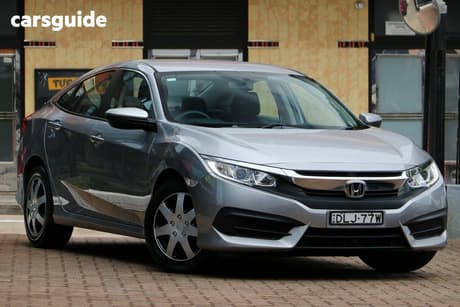 Silver 2016 Honda Civic Sedan Vti-L