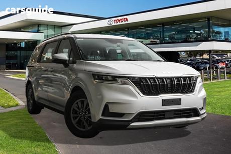 Silver 2022 Kia Carnival Wagon S