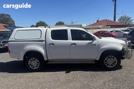 White 2008 Toyota Hilux Dual Cab Pick-up Sr (4X4)