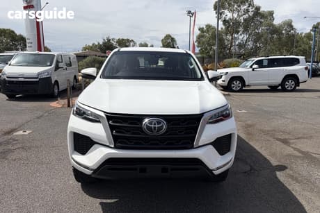 White 2022 Toyota Fortuner Wagon Gx Nav