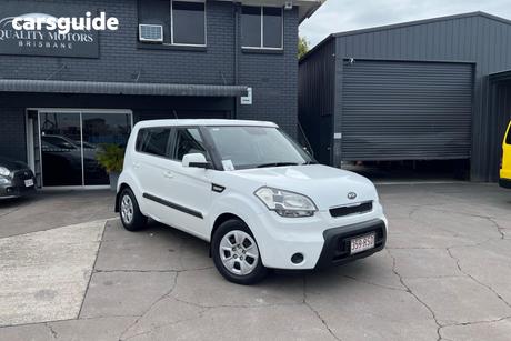 White 2011 Kia Soul Hatch AM + HATCHBACK 5DR AUTO 4SP 1.6DT