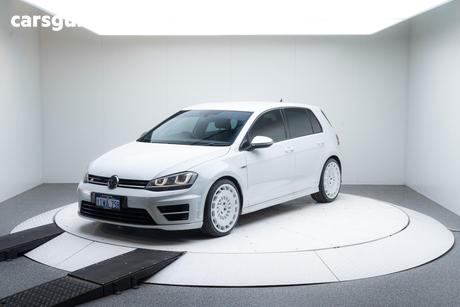 White 2014 Volkswagen Golf Hatchback R