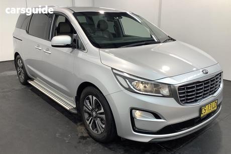 Silver 2018 Kia Carnival Wagon Sli