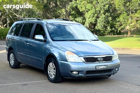 Blue 2011 Kia Grand Carnival Wagon Platinum