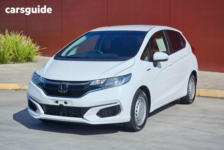 White 2019 Honda Fit Hatch (HYBRID) F GP5