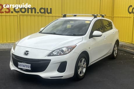 Silver 2013 Mazda 3 Hatchback Neo