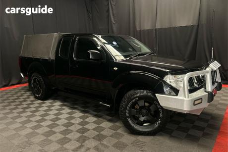 Black 2013 Nissan Navara King Cab Pickup St-X (4X4)