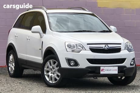 White 2012 Holden Captiva Wagon 5 (Fwd)