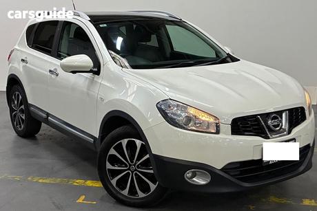 White 2013 Nissan Dualis Wagon Ti-L (4X2)