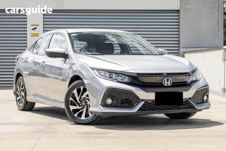 Silver 2018 Honda Civic Hatchback Vti-S