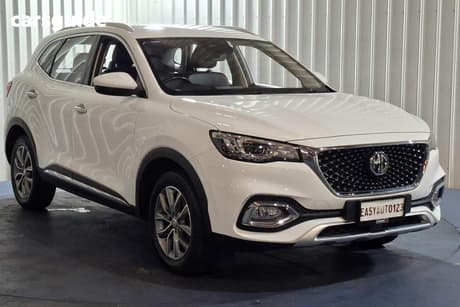 White 2022 MG HS Wagon Core