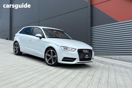 White 2015 Audi A3 Hatchback Sportback 1.4 Tfsi Attraction