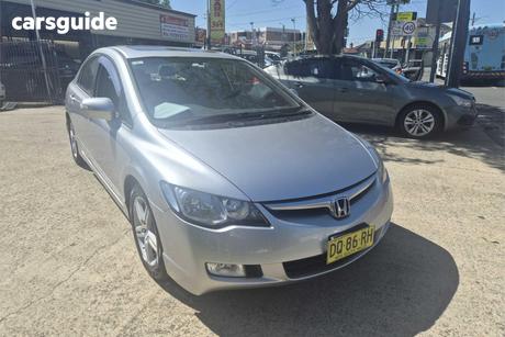 Silver 2006 Honda Civic Sedan Vti