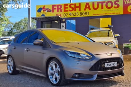 Orange 2014 Ford Focus Hatchback St
