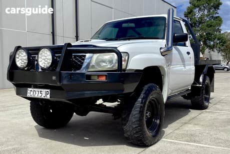 White 2009 Nissan Patrol Leaf Cab Chassis Dx (4X4)