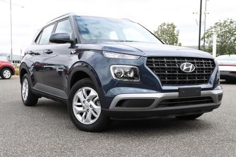 Blue 2024 Hyundai Venue Wagon