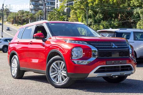 Red 2024 Mitsubishi Outlander Wagon Ls 7 Seat (2Wd)