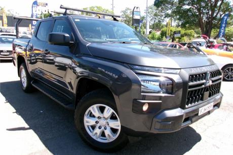 Grey 2024 Mitsubishi Triton Double Cab Pick Up Glx+ (4X4)