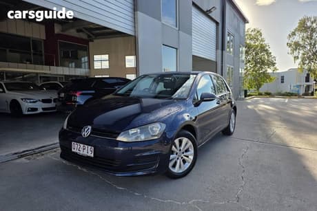 Blue 2014 Volkswagen Golf Hatchback 90 Tsi Comfortline