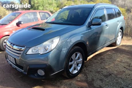 Green 2013 Subaru Outback Wagon 2.0D