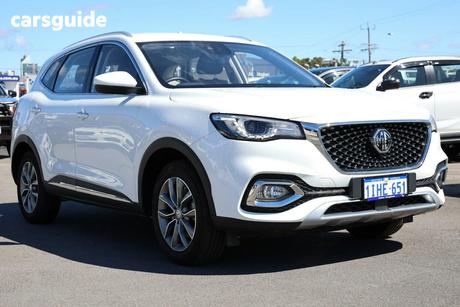 White 2024 MG HS Wagon Vibe