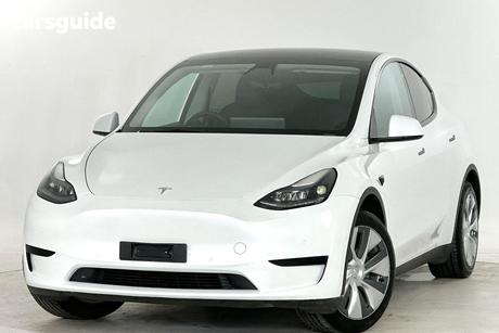 White 2023 Tesla Model Y Wagon Rear-Wheel Drive