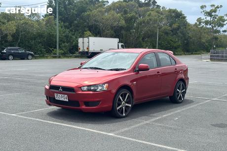 Red 2009 Mitsubishi Lancer Sedan Es