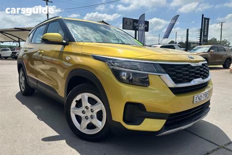 Yellow 2021 Kia Seltos Wagon S (Fwd)