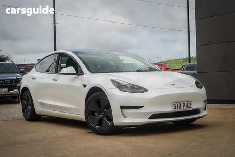 White 2022 Tesla Model 3 Sedan Rear-Wheel Drive