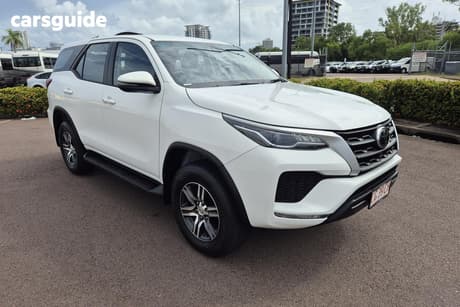 White 2023 Toyota Fortuner Wagon Gx