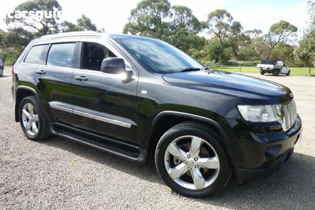 Silver 2012 Jeep Grand Cherokee Wagon Laredo (4X4)