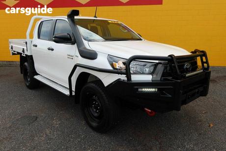 White 2021 Toyota Hilux Ute Tray SR