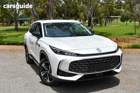 White 2024 MG HS Wagon Vibe