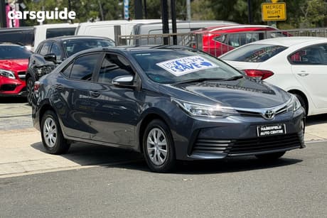 Grey 2018 Toyota Corolla Sedan Ascent
