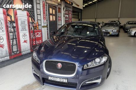 Blue 2015 Jaguar XF Sedan 2.0 R-Sport