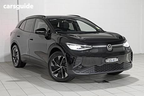 Black 2025 Volkswagen Id.4 Wagon Pro