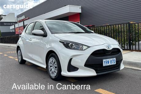 White 2020 Toyota Yaris Hatchback Ascent Sport