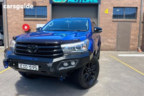Blue 2016 Toyota Hilux Dual Cab Utility Sr5 (4X4)