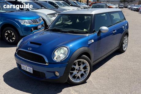 Blue 2008 Mini Clubman Wagon Cooper S
