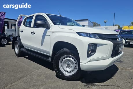 White 2023 Mitsubishi Triton Double Cab Chassis Glx (4X4)