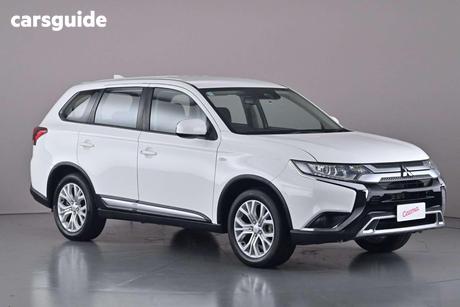 White 2020 Mitsubishi Outlander Wagon Es 7 Seat (2Wd)